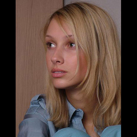 Красотка Анастасия Цветаева – Молоды И Счастливы 2005